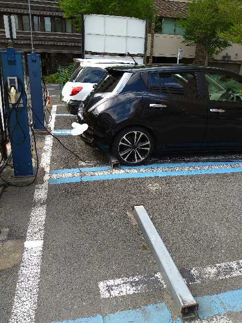 神奈川県 横浜市 都筑区 電気自動車の普通 急速充電器スタンド Evsmart