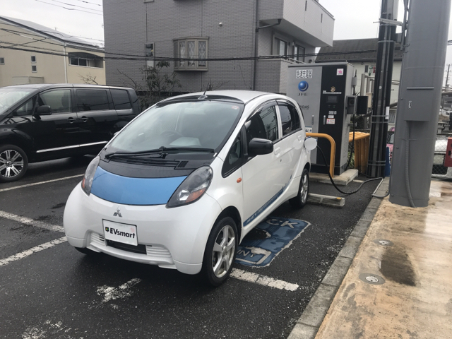 東日本三菱自動車販売 守谷店 電気自動車の充電スタンド口コミ Evsmart